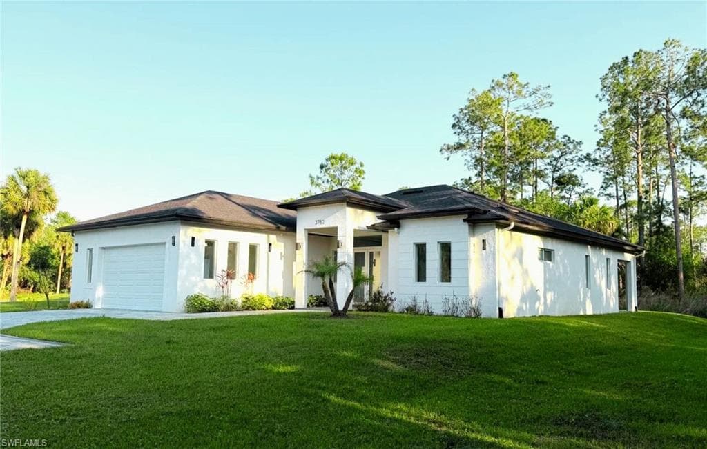 3762 32nd Ave Se, Naples