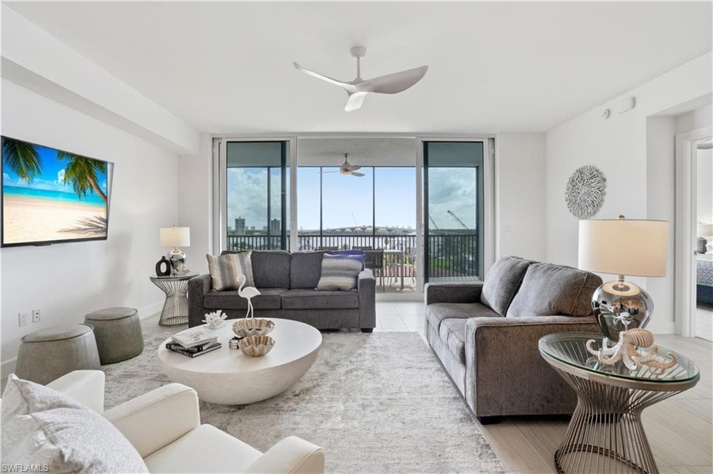 4142 Bay Beach Ln #502, Fort Myers Beach, photo 3