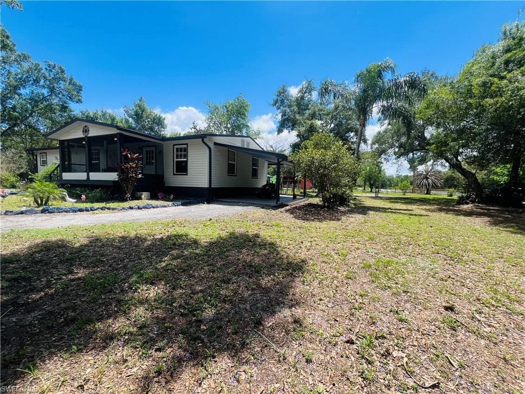 155 Evans Rd, Labelle, photo 3