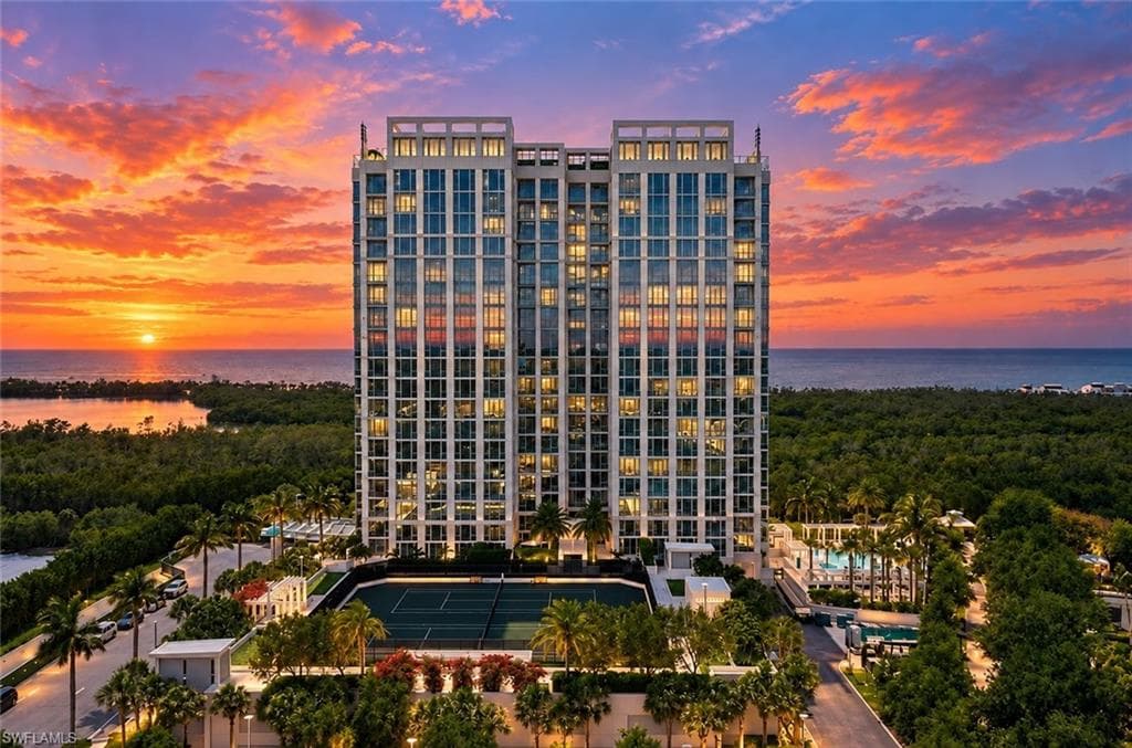 6897 Grenadier Blvd #1001, Naples, photo 2