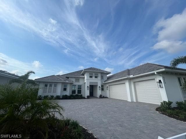9408 Loquat Ln, Naples