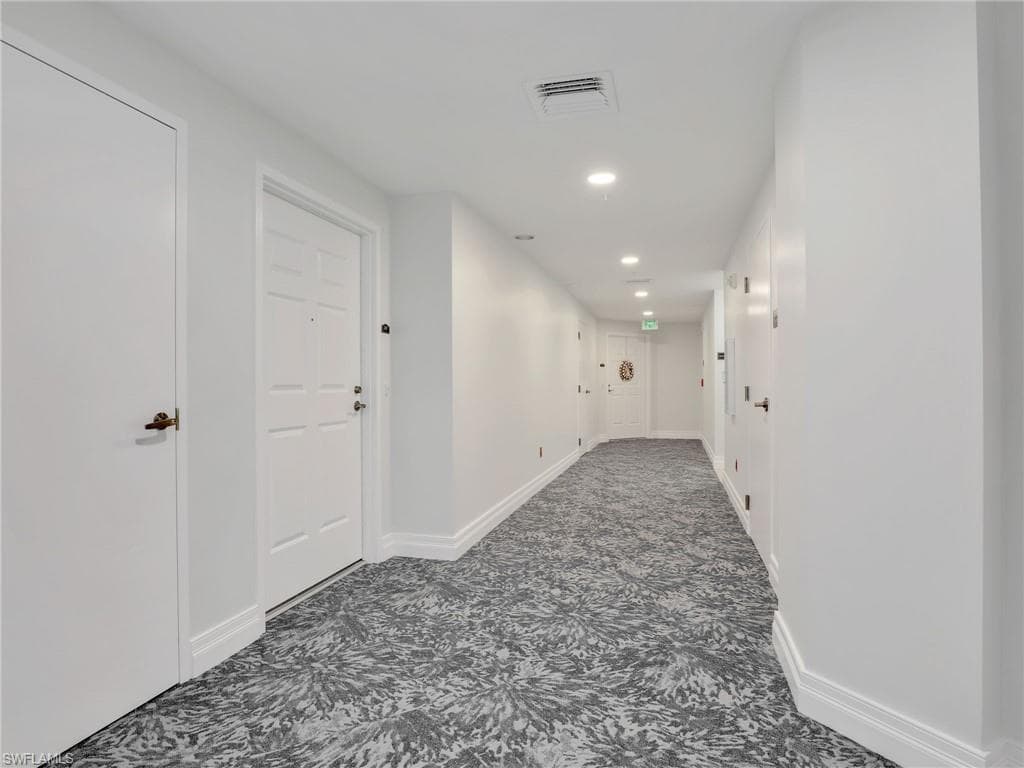 1001 Arbor Lake Dr #307, Naples, photo 2