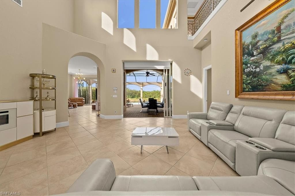 8593 Bellagio Dr, Naples, photo 2
