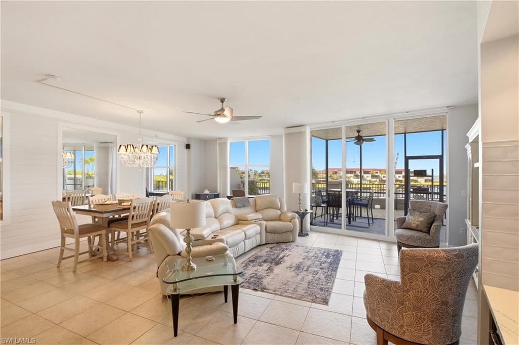 3313 Sunset Key Cir #105, Punta Gorda, photo 3