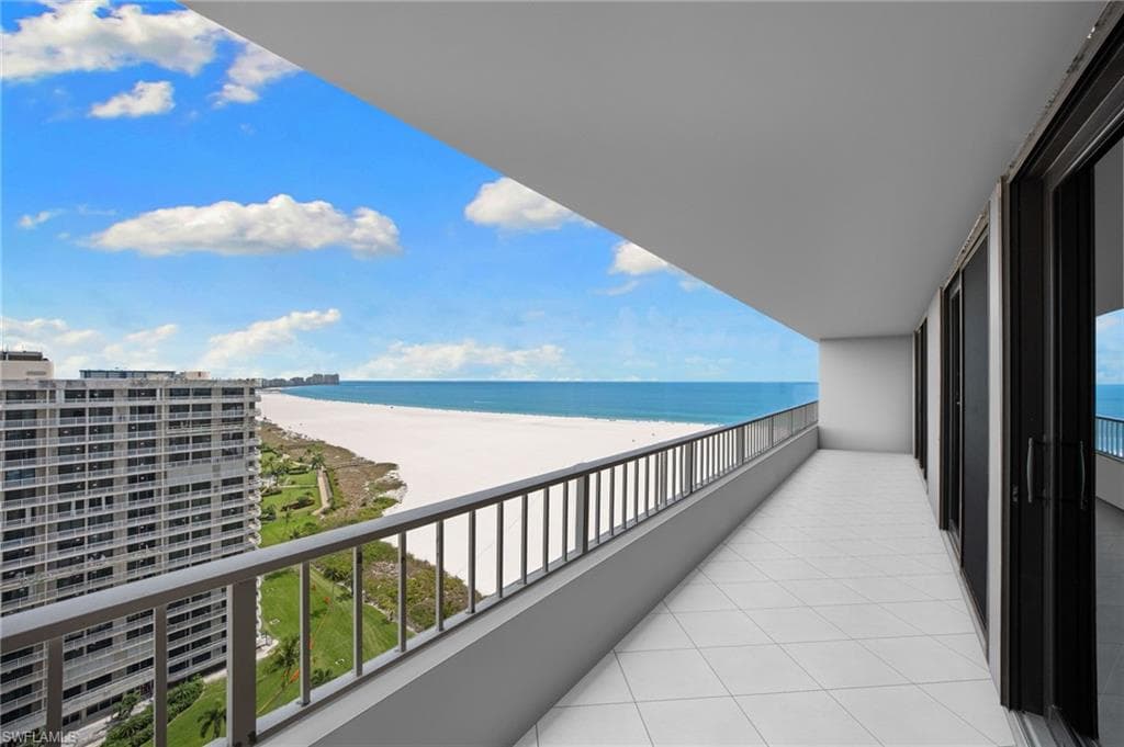 320 Seaview Ct #2009, Marco Island