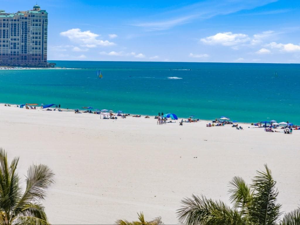 180 Seaview Ct #706, Marco Island, photo 2