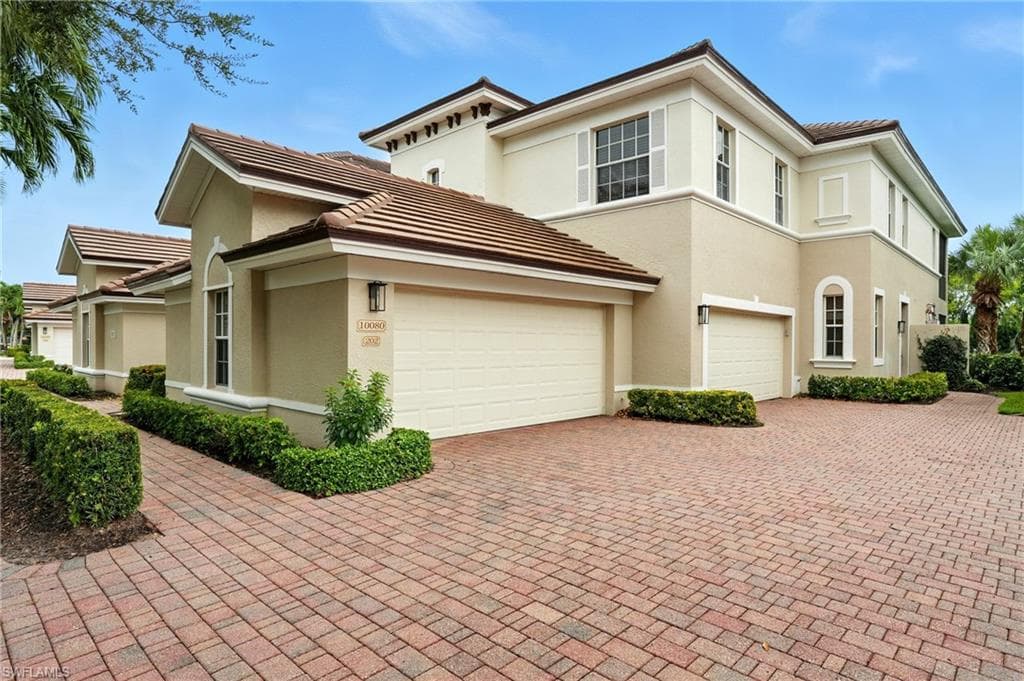 10080 Valiant Ct #202, Miromar Lakes