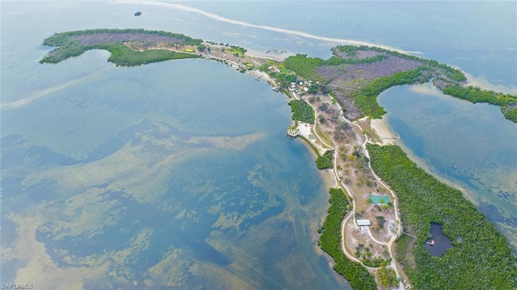 X Burgess Island, Bokeelia, photo 2