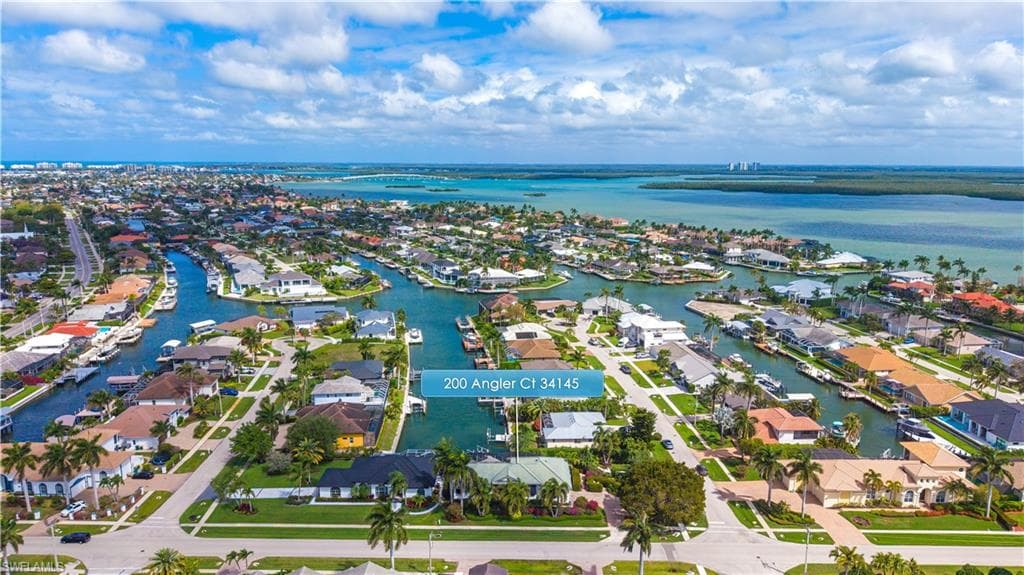 200 Angler Ct, Marco Island