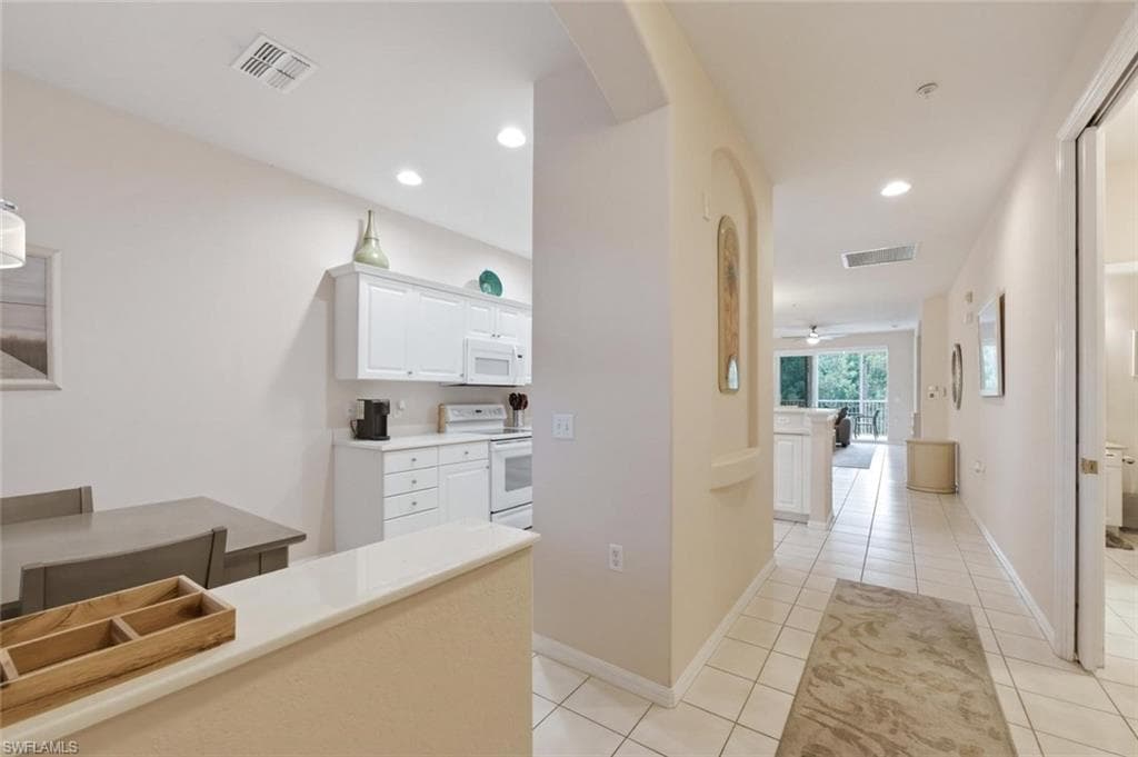 4873 Hampshire Ct #104, Naples, photo 3