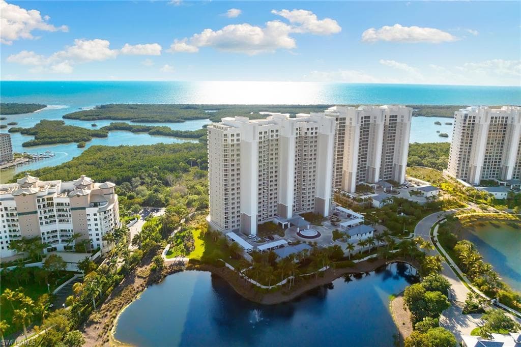 13915 Old Coast Rd #506, Naples