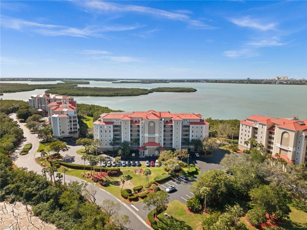 201 Vintage Bay Dr #b15, Marco Island, photo 2