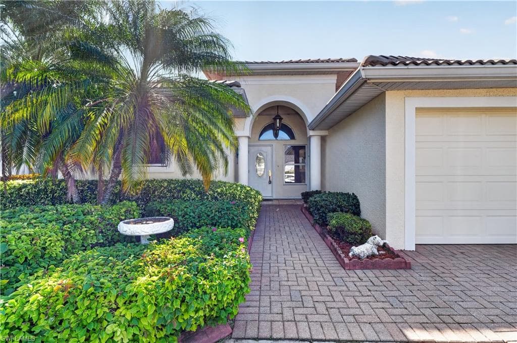 12585 Gemstone Ct, Fort Myers, photo 3