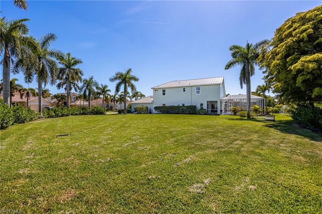 2513 Blackburn Cir, Cape Coral, photo 2