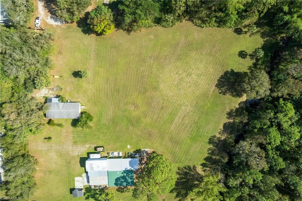 11203 Butler Dr, Bonita Springs, photo 3