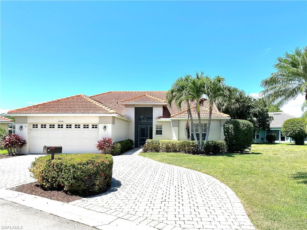 12654 Buttonbush Pl, Bonita Springs, photo 2