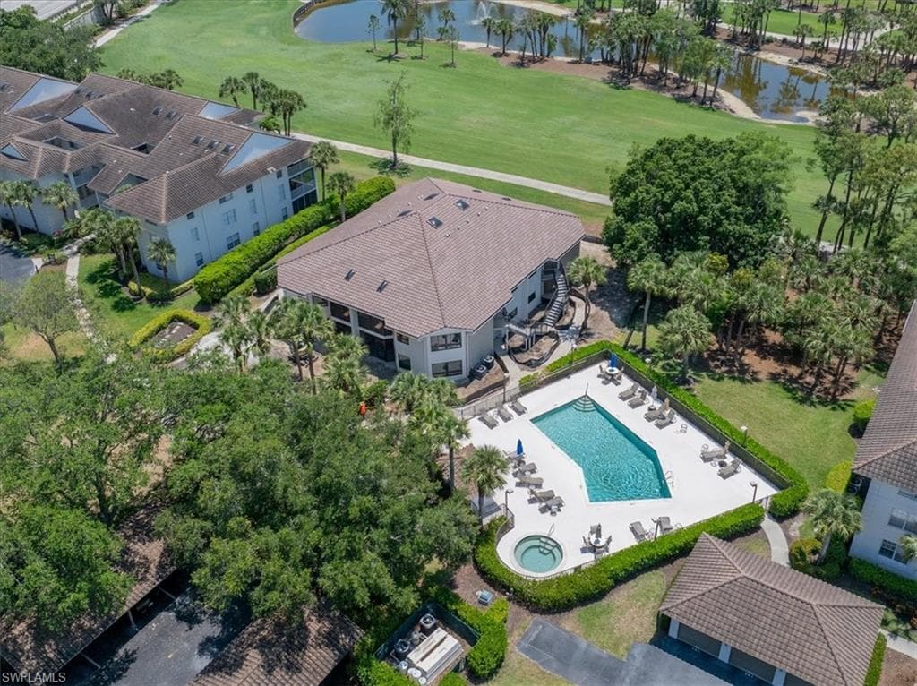 792 Eagle Creek Dr #101, Naples