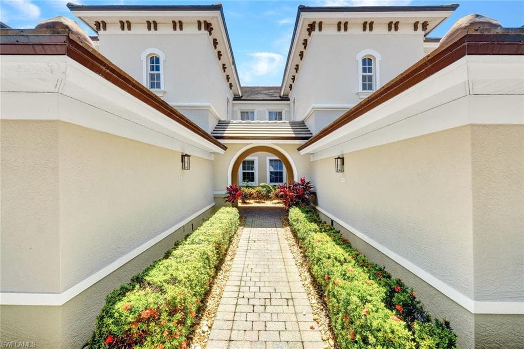 10060 Valiant Ct #202, Miromar Lakes, photo 2