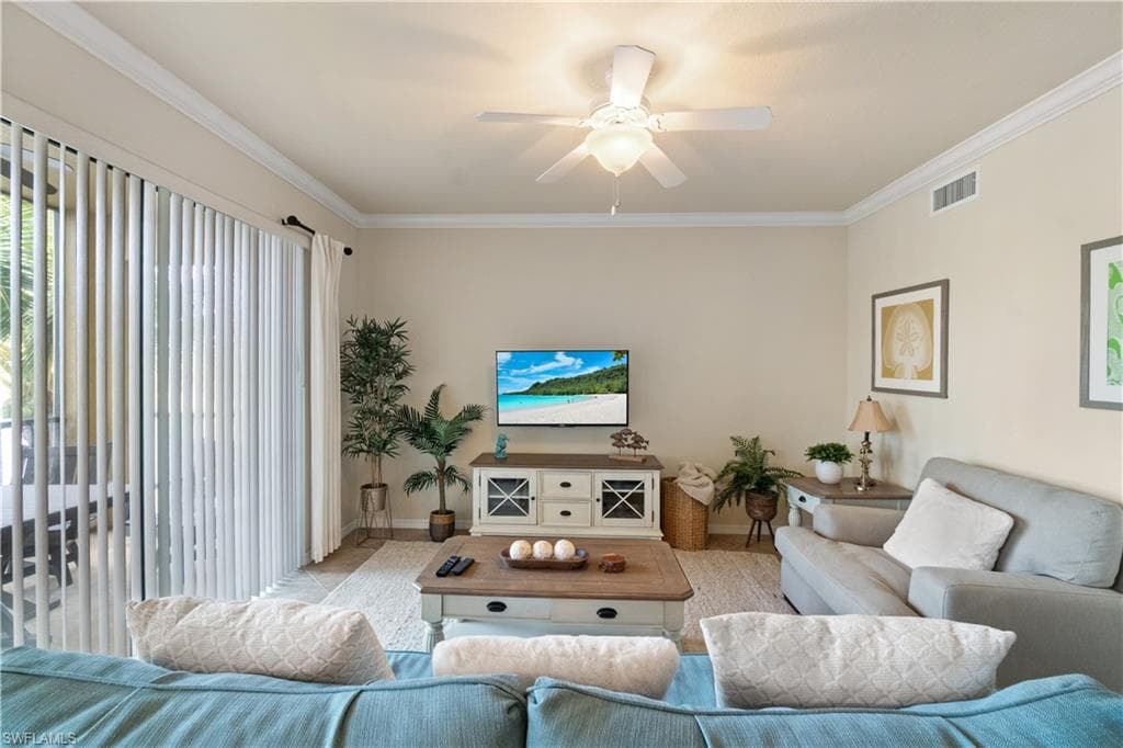 9727 Acqua Ct #436, Naples, photo 2