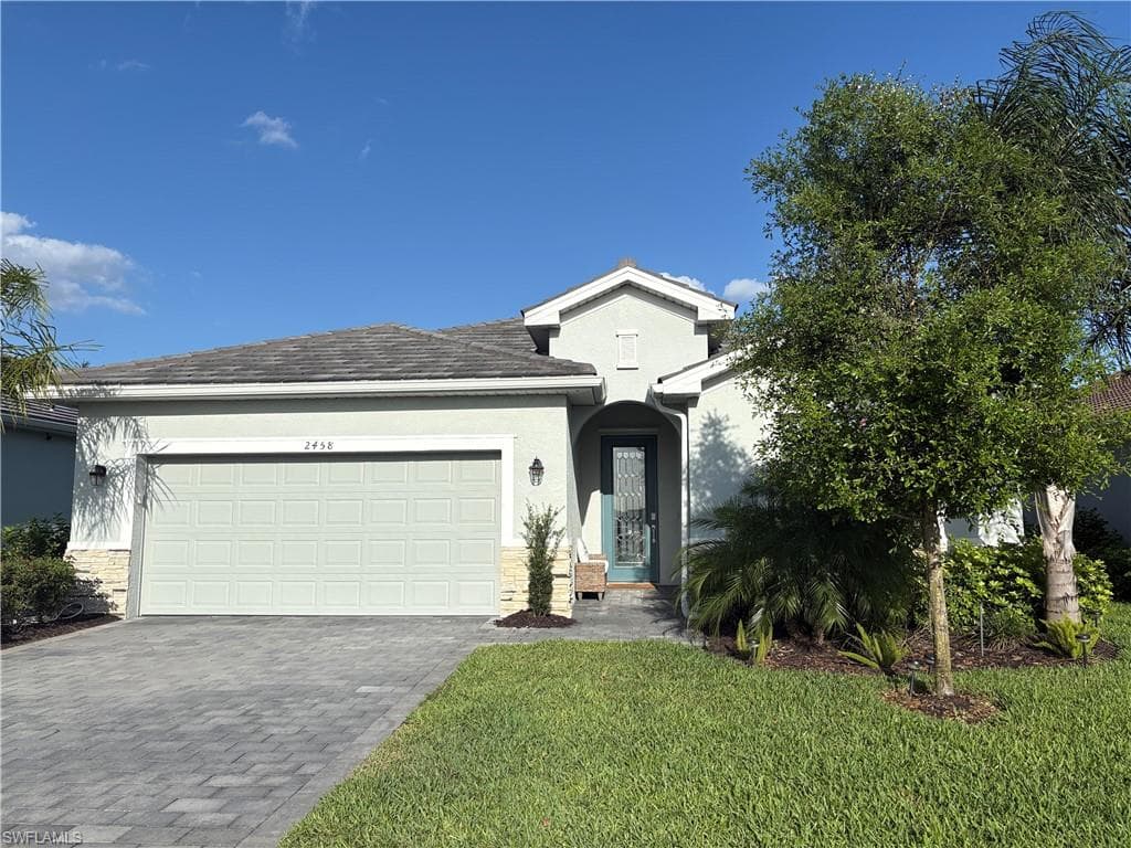 2458 Orchard St, Naples, photo 2