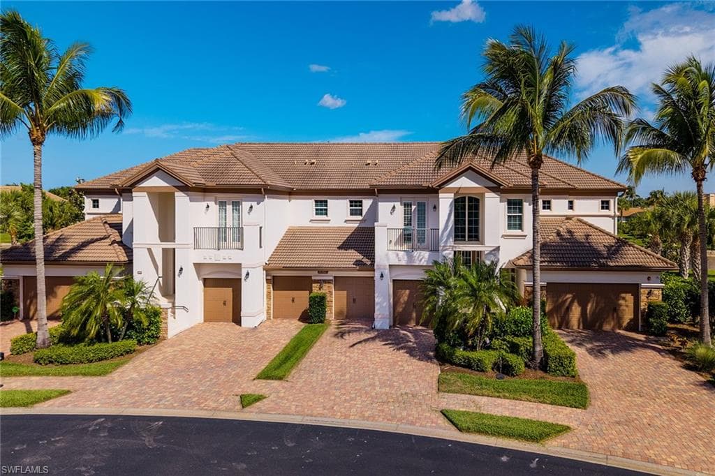 8065 Players Cove Dr #202, Naples, photo 2