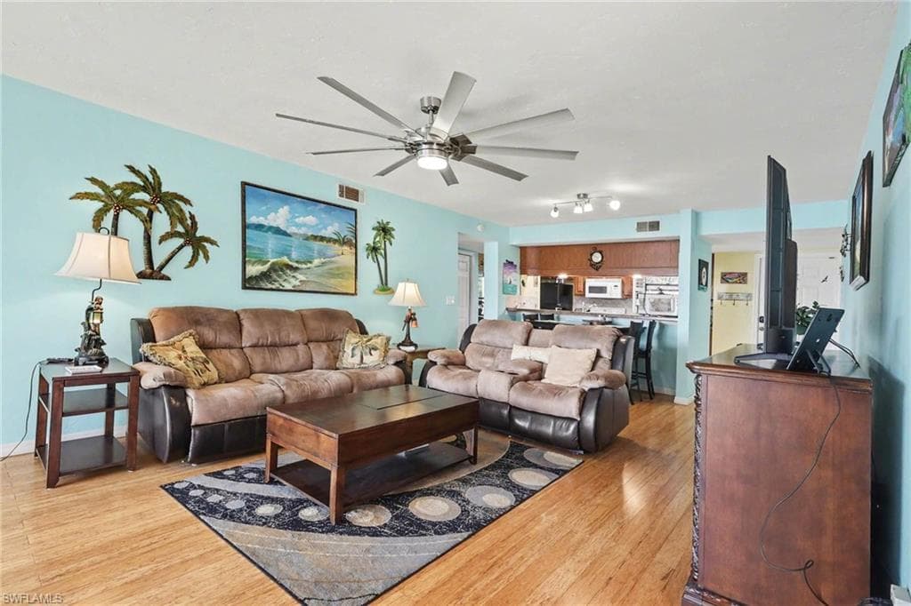 4703 17th Pl #205, Cape Coral, photo 2