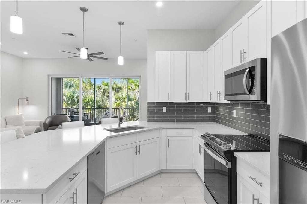 268 Indies Dr #202, Naples, photo 3