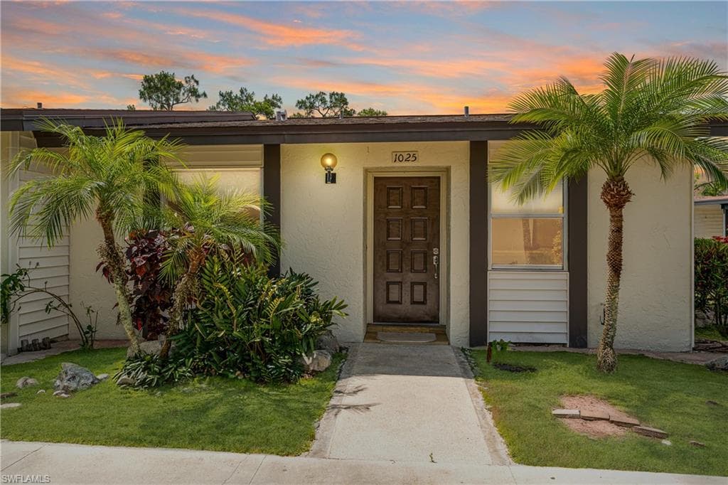 1025 Pine Isle Ln #1025, Naples, photo 2