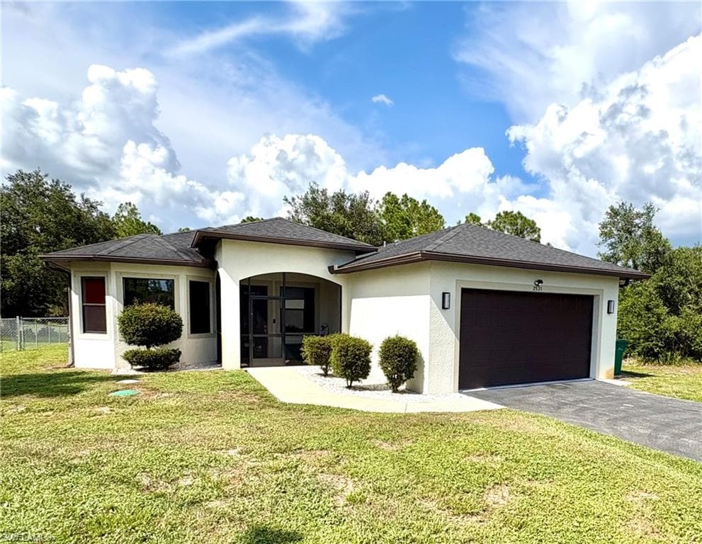 2531 70th Ave, Naples