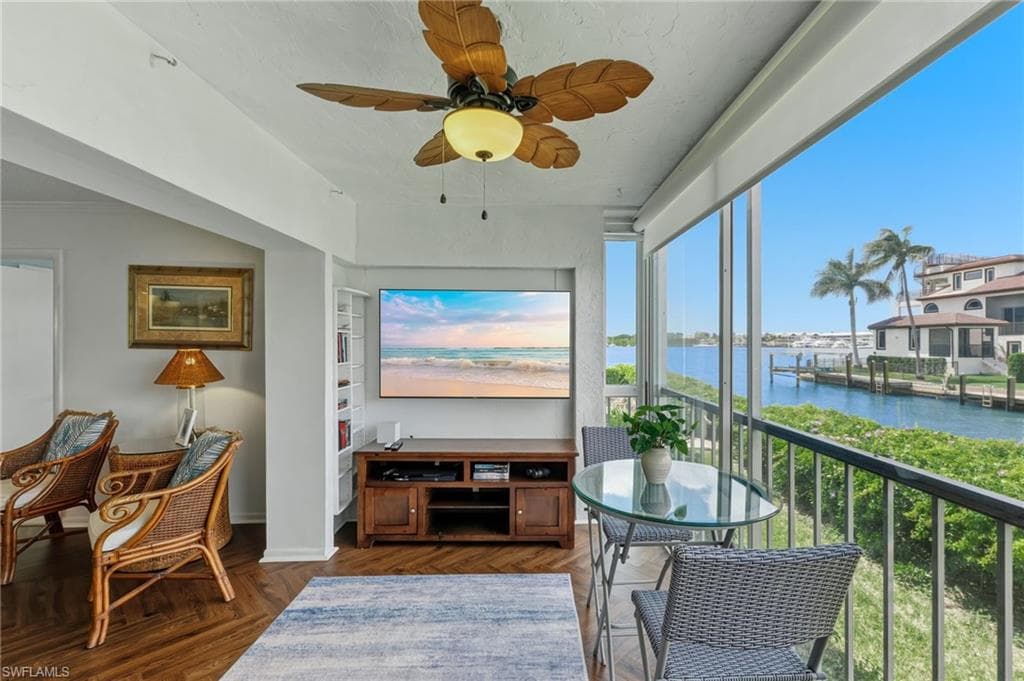 1100 Little Neck Ct #f52, Naples