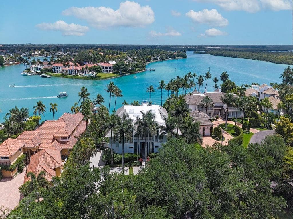 4253 Cutlass Ln, Naples, photo 2