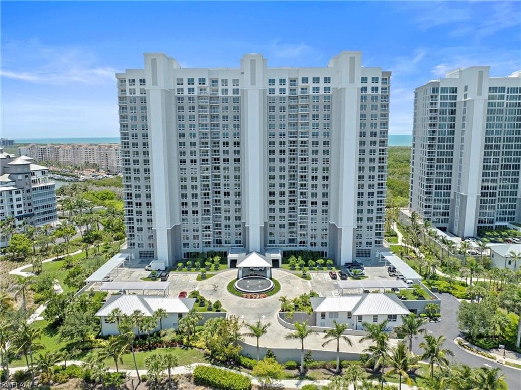 13915 Old Coast Rd #1706, Naples