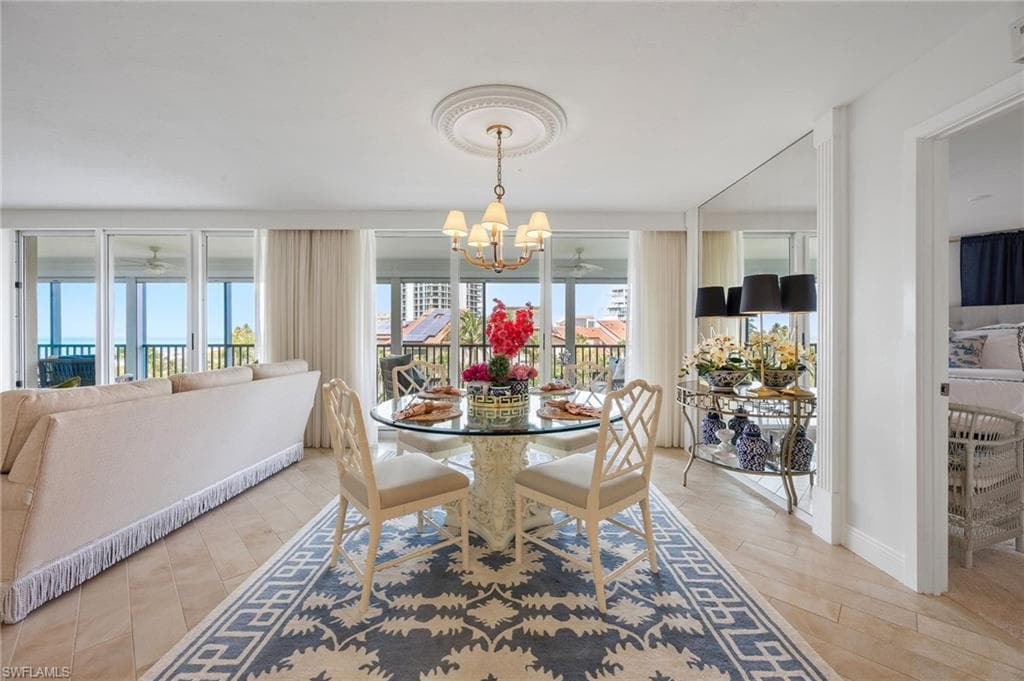 4651 Gulf Shore Blvd #205, Naples, photo 2