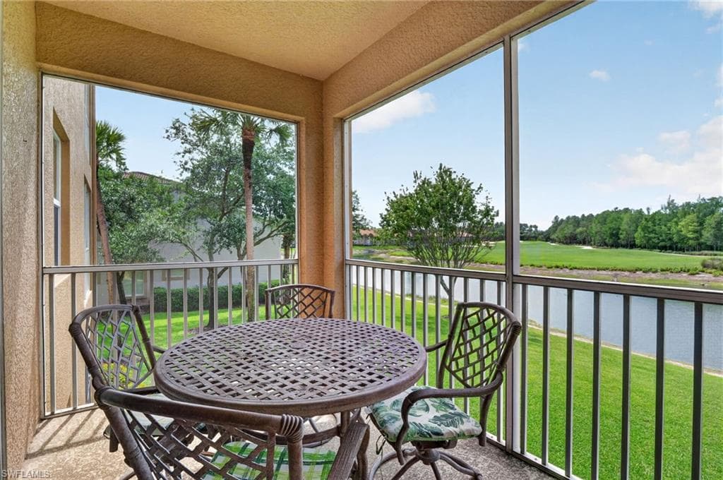3830 Sawgrass Way #2922, Naples, photo 3