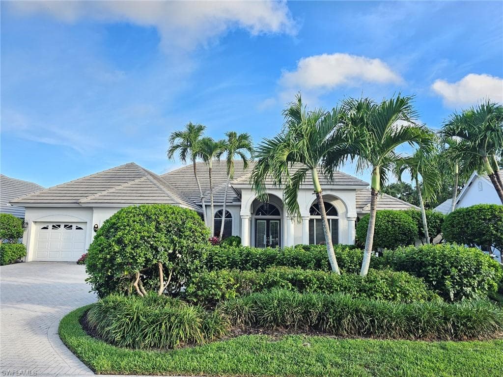 710 Shadow Lake Ln, Naples