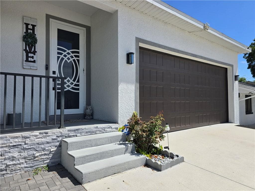 11661 Chapman Ave, Bonita Springs, photo 2