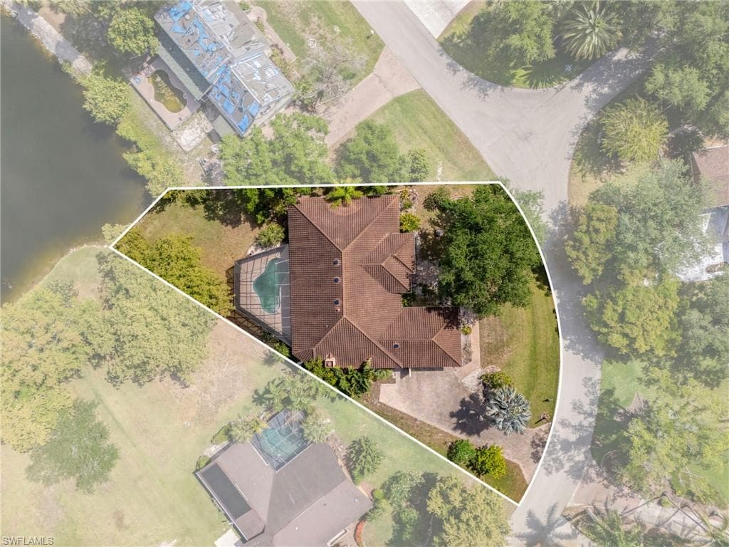 7214 Hendry Creek Dr, Fort Myers, photo 2