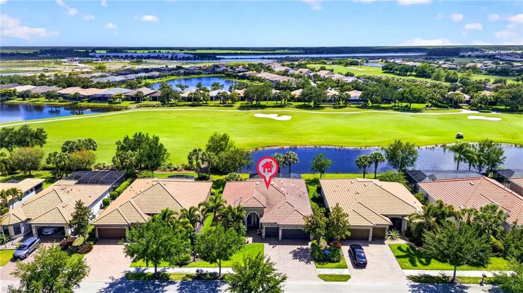 6120 Victory Dr, Ave Maria