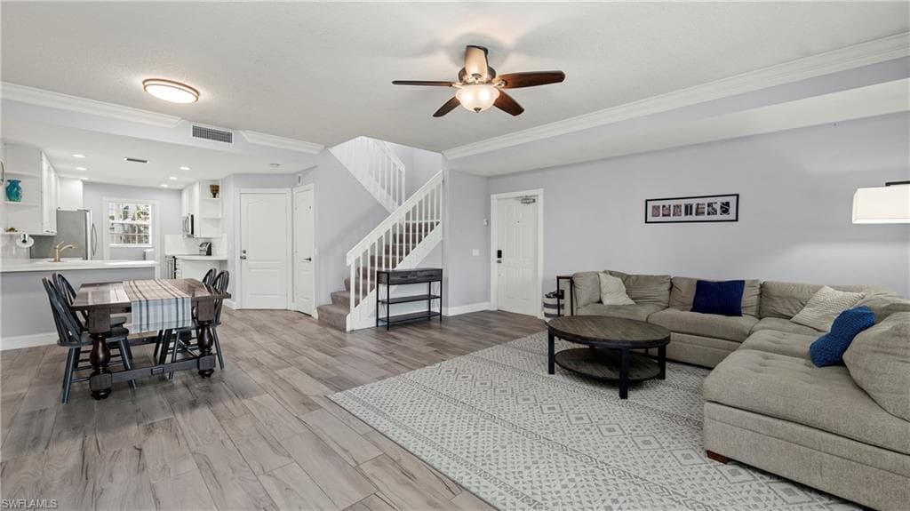 5766 Cove Cir #24, Naples, photo 3
