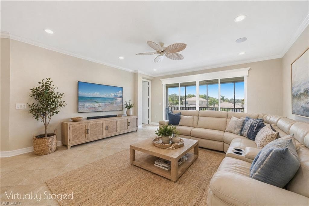 6532 Monterey Pt #202, Naples