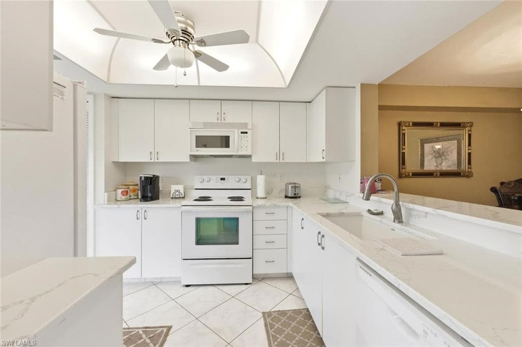 7340 Glenmoor Ln #3207, Naples, photo 3
