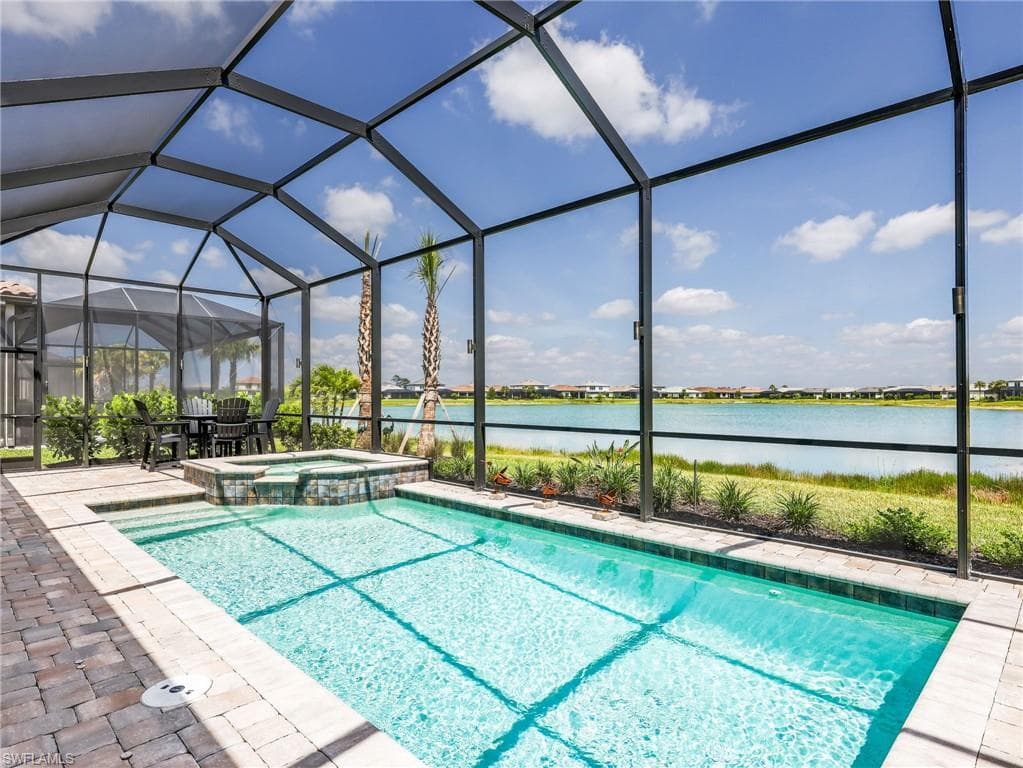 18412 Ridgeline Dr, Estero, photo 2