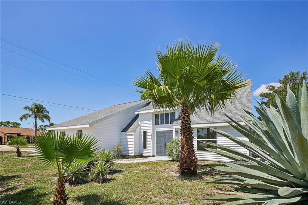 1928 8th Ct, Cape Coral, photo 2
