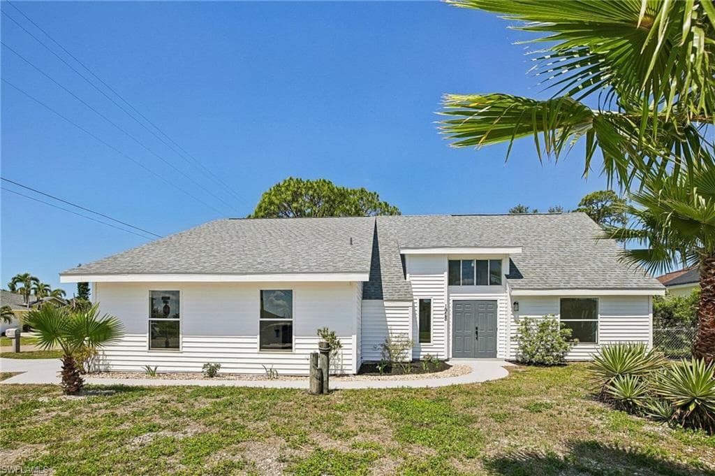 1928 8th Ct, Cape Coral, photo 3
