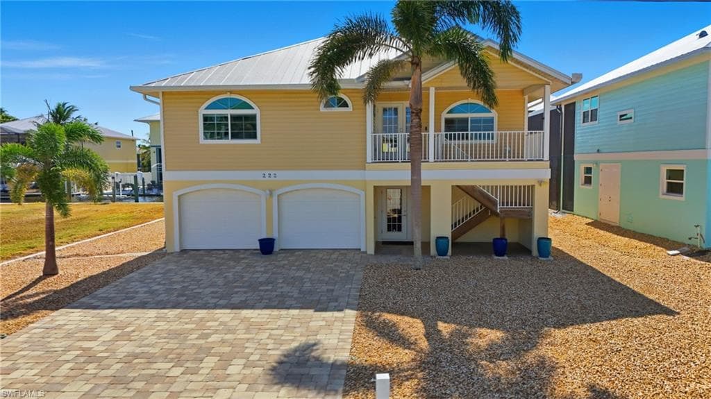 222 Flamingo St, Fort Myers Beach, photo 2