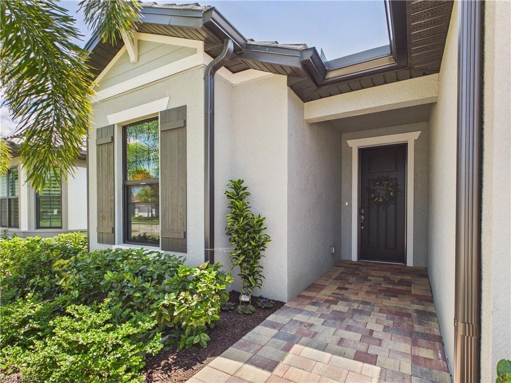5613 Celebration Dr, Naples, photo 3