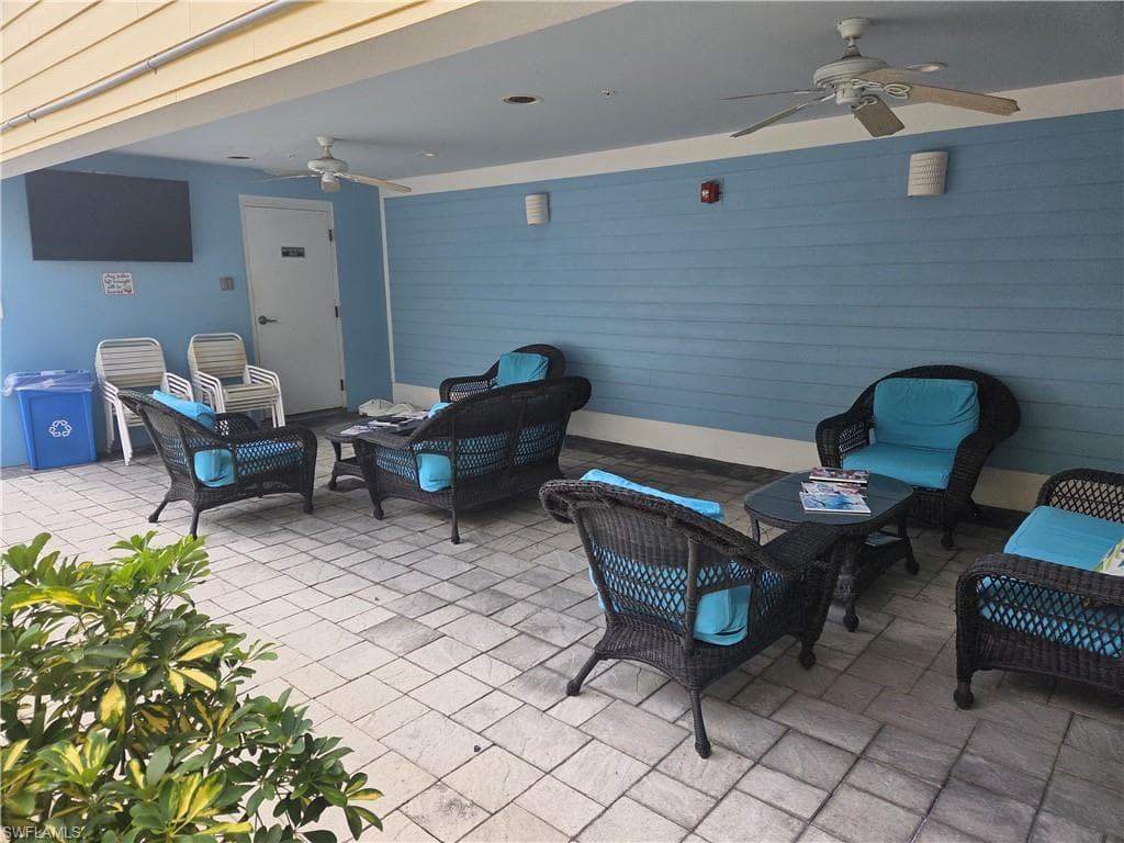 450 Old San Carlos Blvd #309, Fort Myers Beach, photo 2
