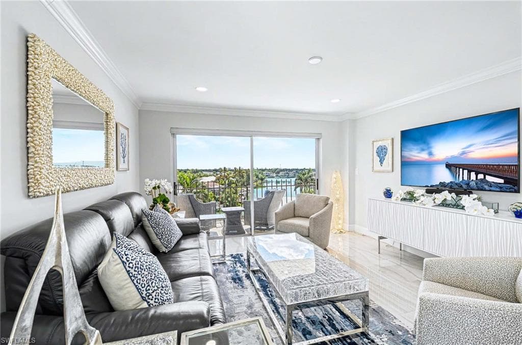 2150 Gulf Shore Blvd #605, Naples, photo 3