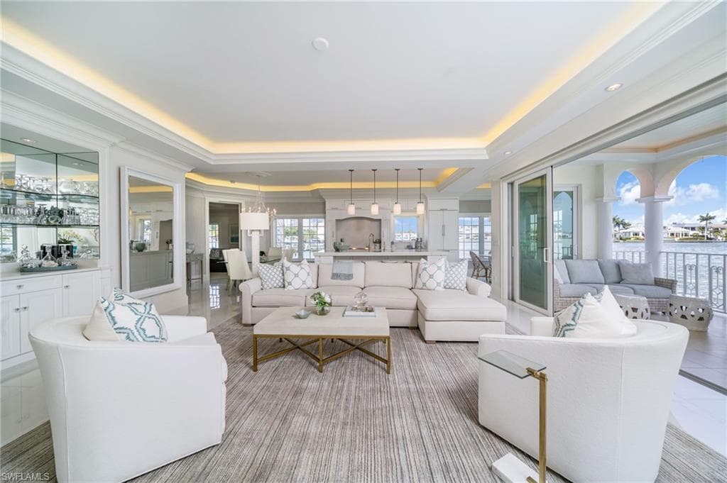 4000 Gulf Shore Blvd #3300, Naples