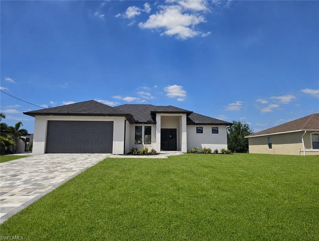 2511 7th St, Cape Coral